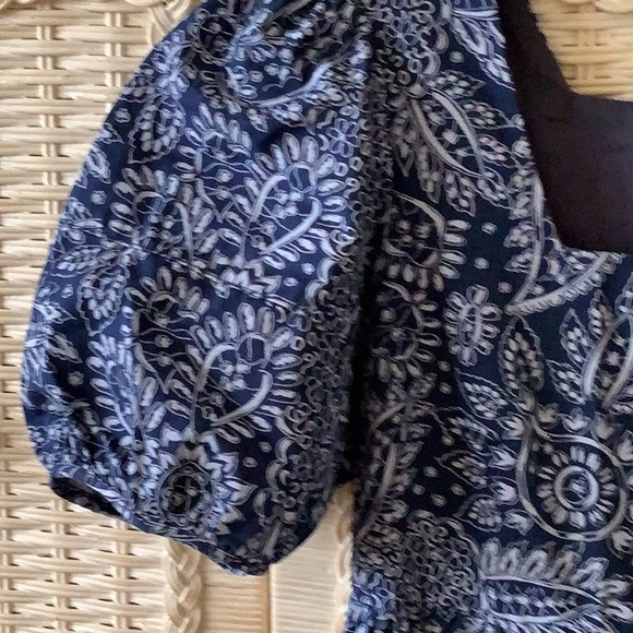 Poplin-Pop Sleeve Tiered Dress in Paisley Garden 💙💙💙by Madewell - Picture 8 of 13